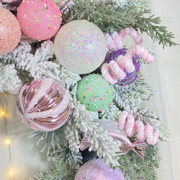 Peppermint Square Pastel Candy Frosted Pine 24" Holiday Christmas Wreath Rare - Picture 12 of 16